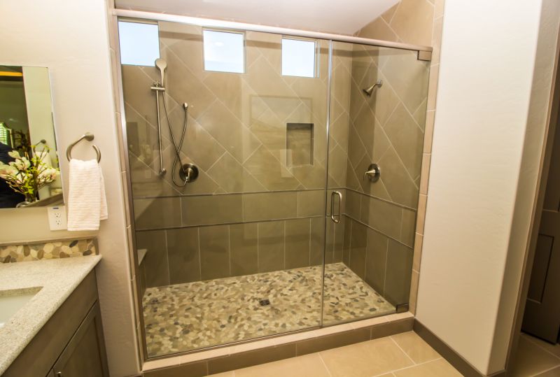 Contemporary Shower Design